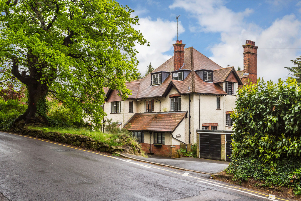 Bluehouse Lane, Oxted 11291 Move Revolution