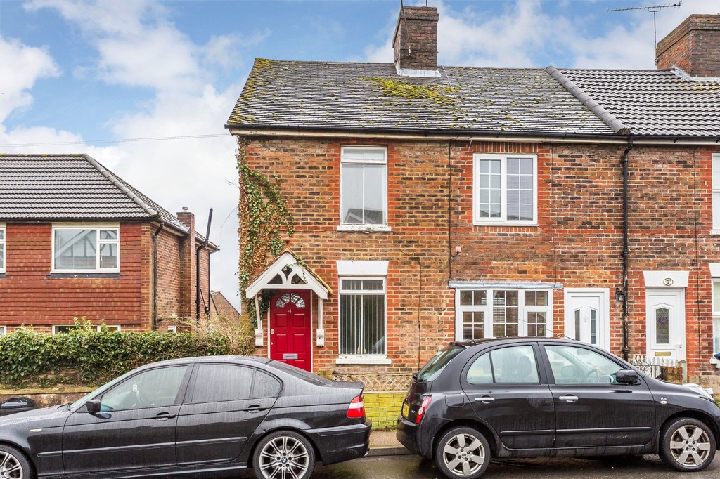 Lingfield Road, East Grinstead 11805 Move Revolution