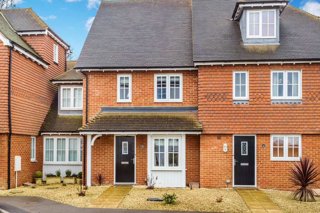 Brookfield Drive, Brookfield Drive 11930 Move Revolution