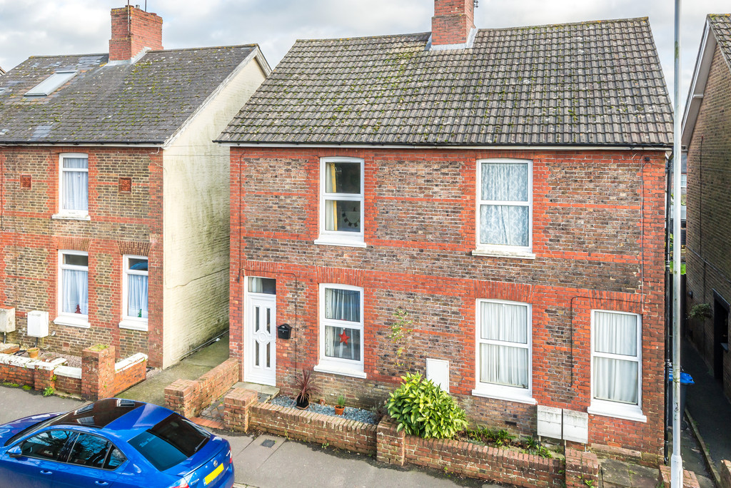 Lingfield Road, East Grinstead 12562 Move Revolution