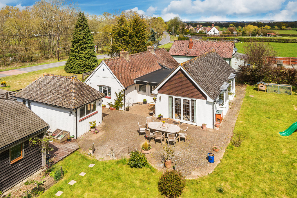 Tandridge Lane, Lingfield 12903 Move Revolution