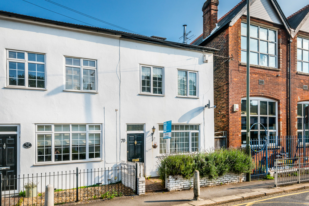 Holmesdale Road, Reigate 12176 Move Revolution