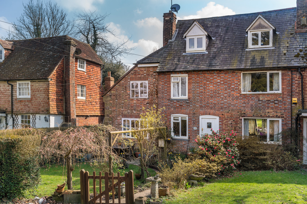 Newtons Hill, Hartfield 13847 Move Revolution