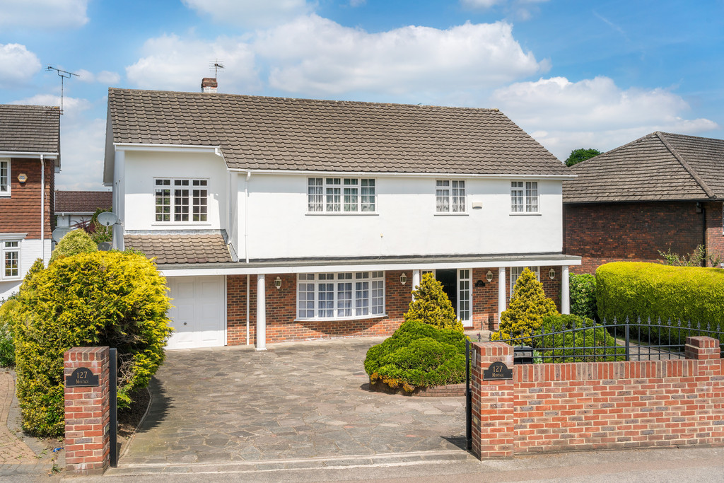 Westhall Road, Warlingham 14483 Move Revolution