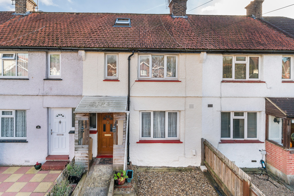 Chipstead Valley Road, Coulsdon 15054 Move Revolution