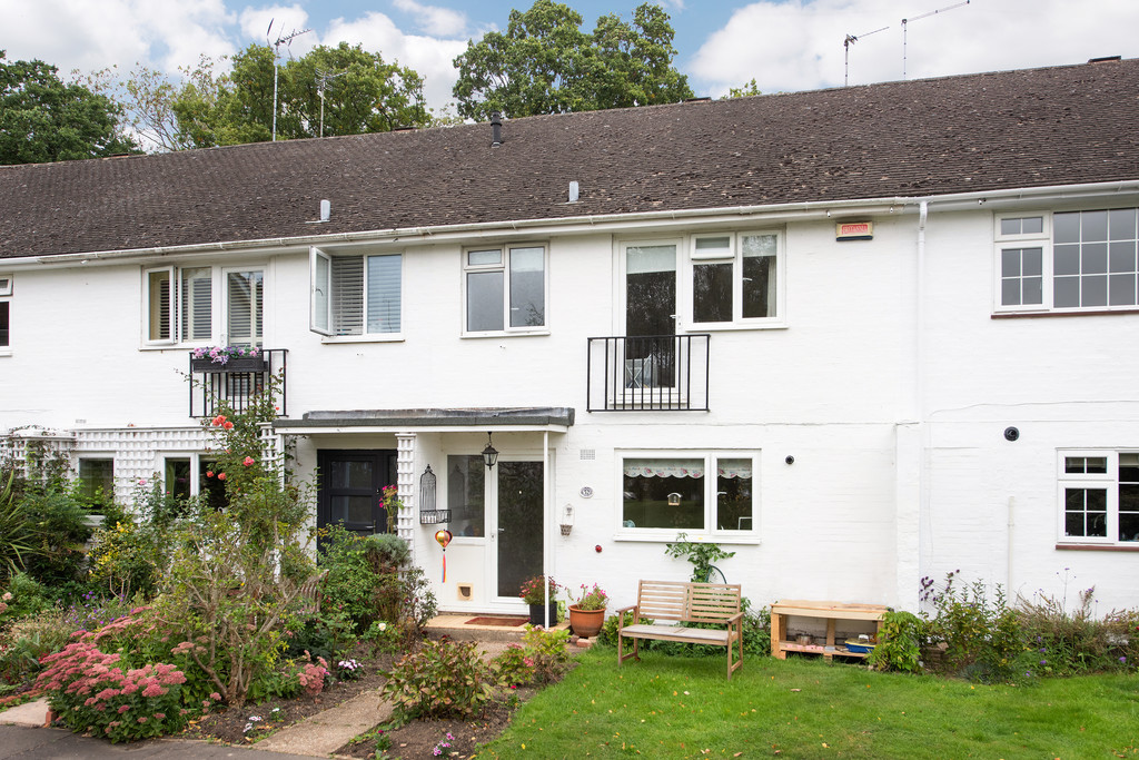 Finches Gardens, Lindfield 16674 Move Revolution