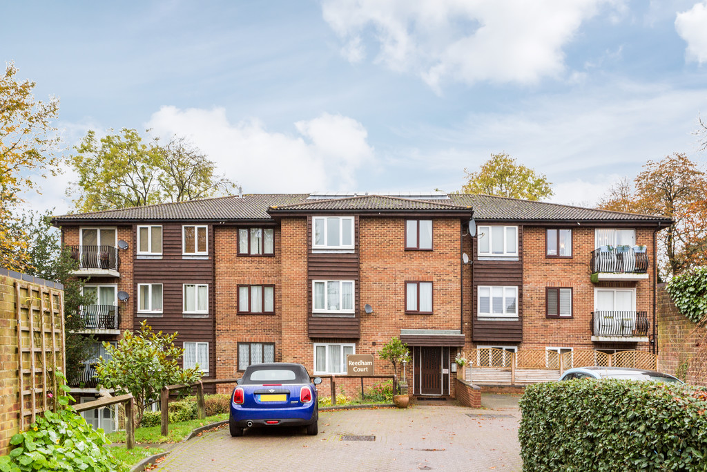 Aveling Close, Purley 17415 Move Revolution