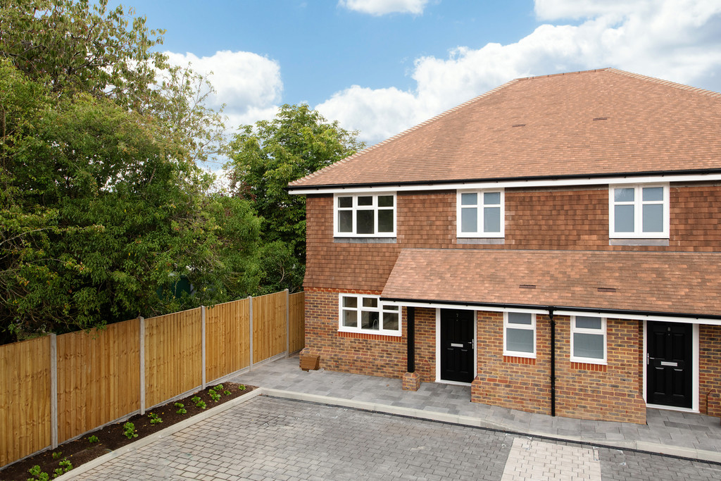 Reigate Road, Reigate Road, Horley 17840 Move Revolution