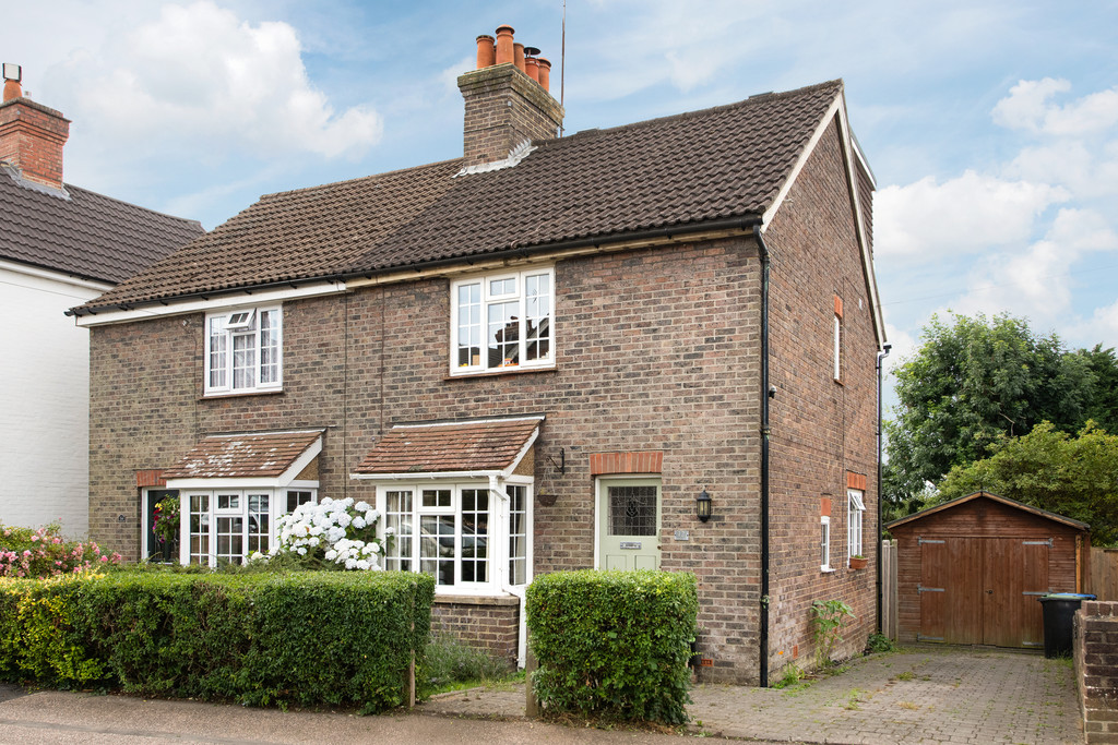 Morton Road, East Grinstead 18156 Move Revolution