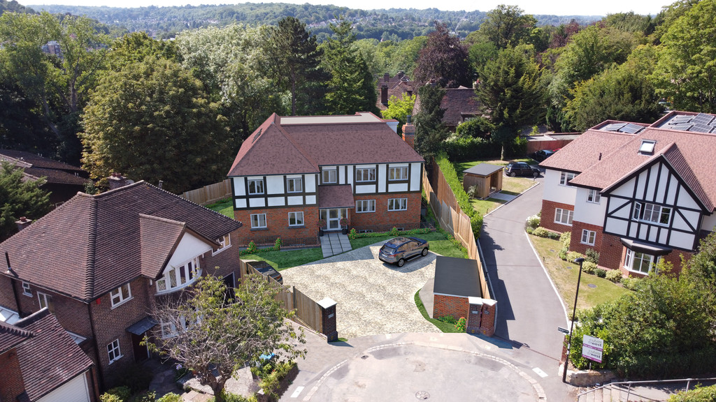 Russell Green Close, Purley 18445 Move Revolution