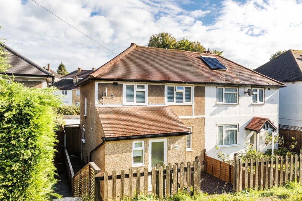 Banstead Road, Caterham 17431 Move Revolution