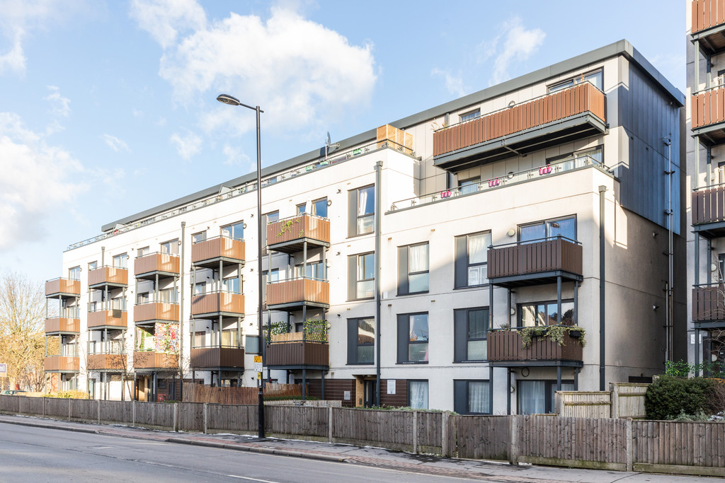 Whitehorse Road, Croydon 18924 Move Revolution