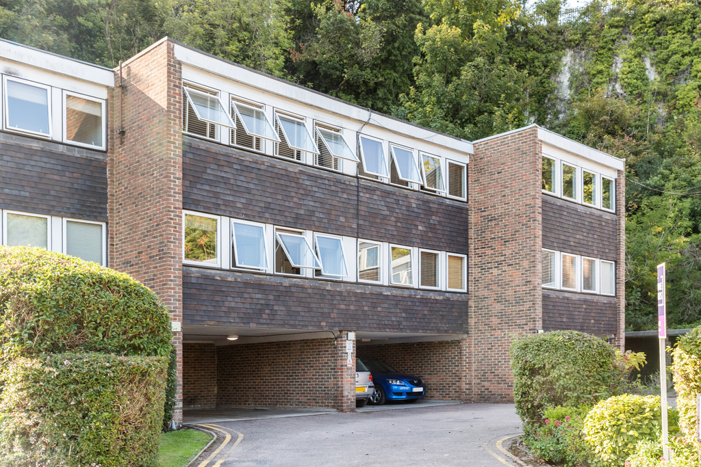 Biddulph Road, South Croydon 19055 Move Revolution