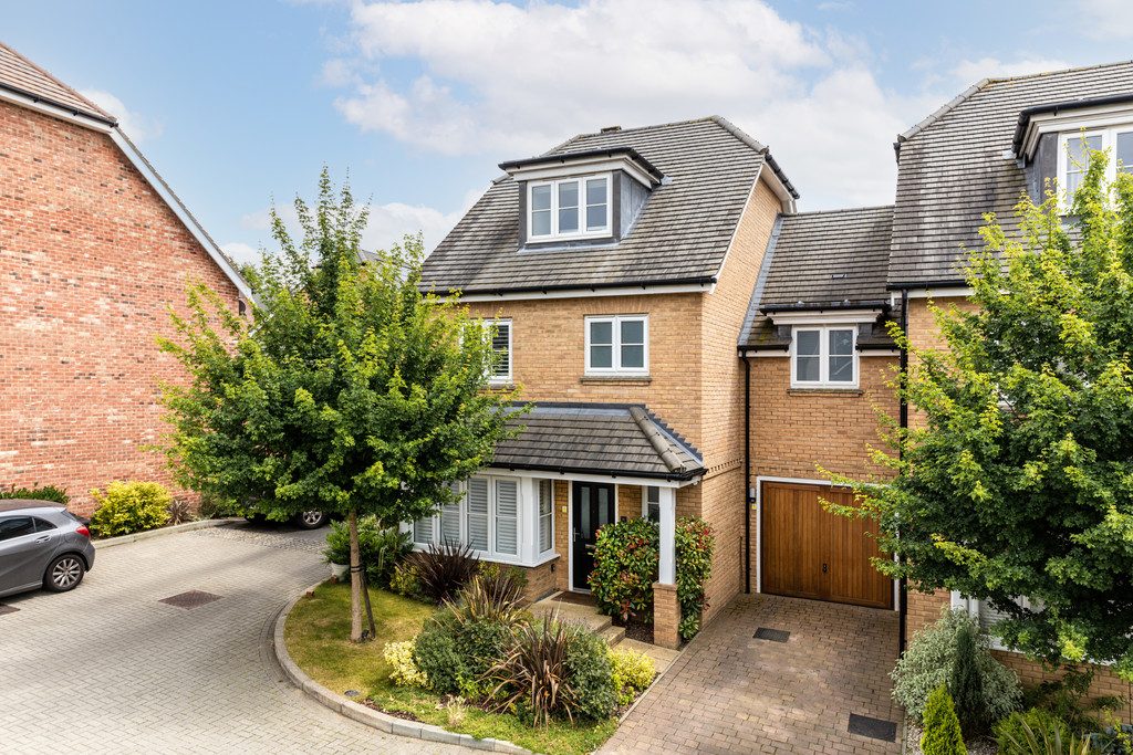 Oakgrove, Caterham
