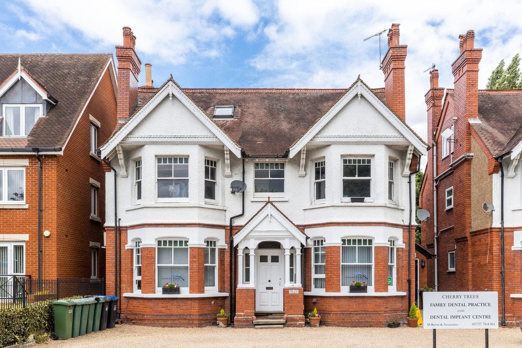 Station Road, Redhill